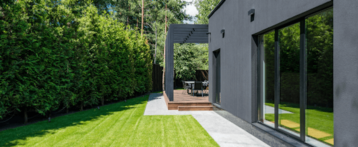 custom deck builders