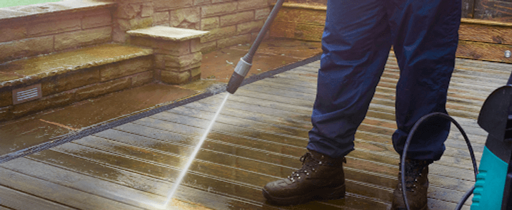 deck installation contractor