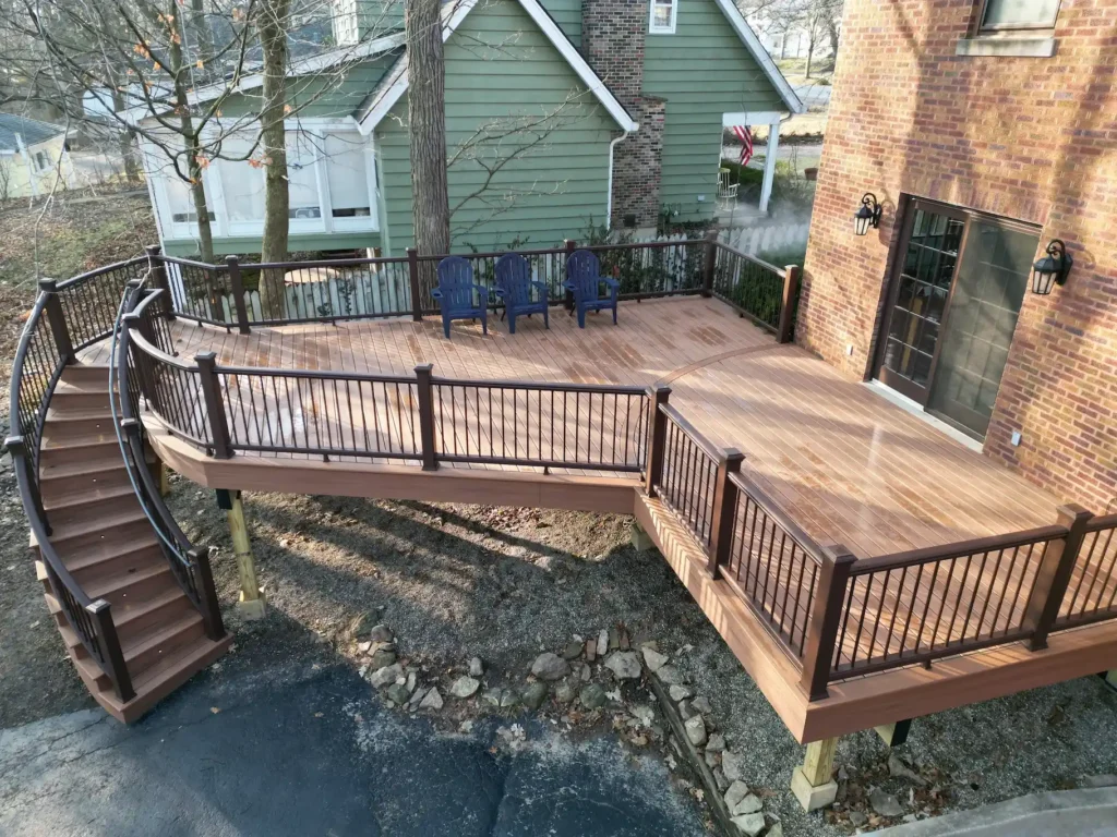 Custom Trex Deck Builder Chicago suburbs IL.